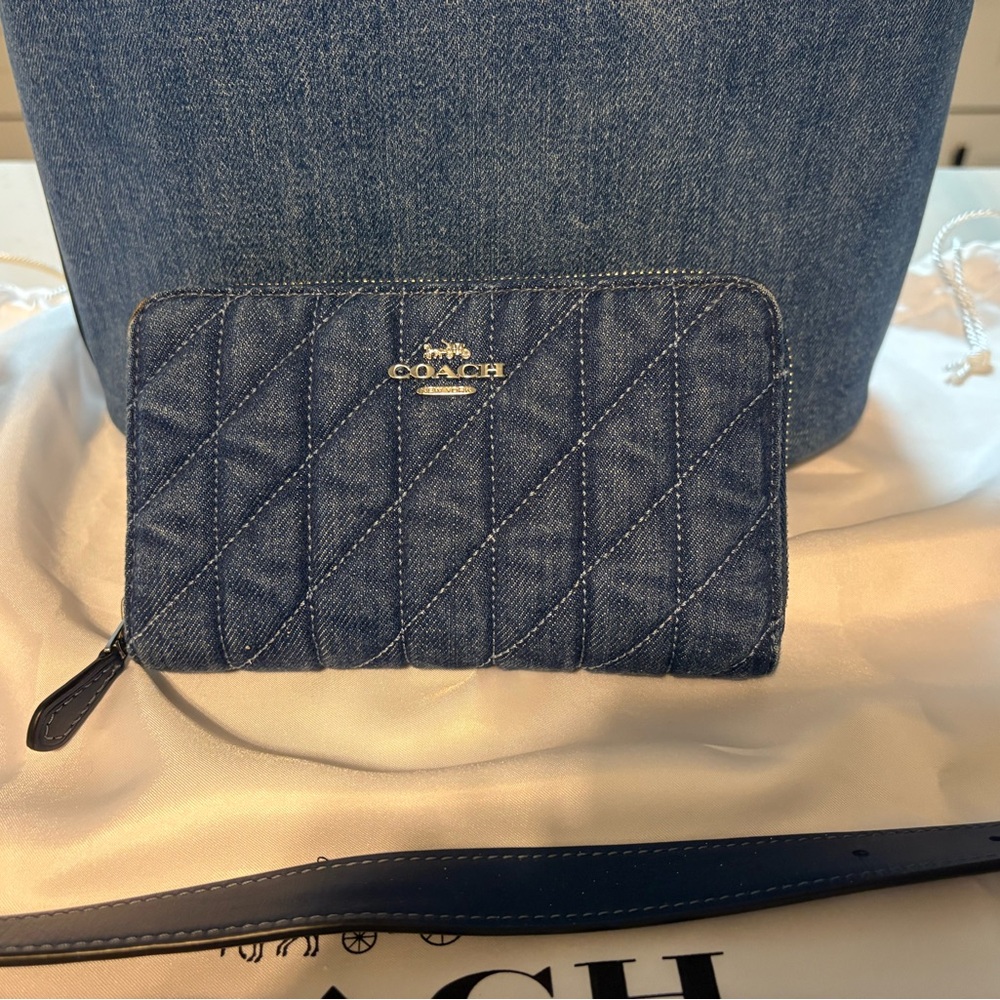 Coach Denim and Leather Shoulder Bag and denim wallet bundle - Picture 3 of 7